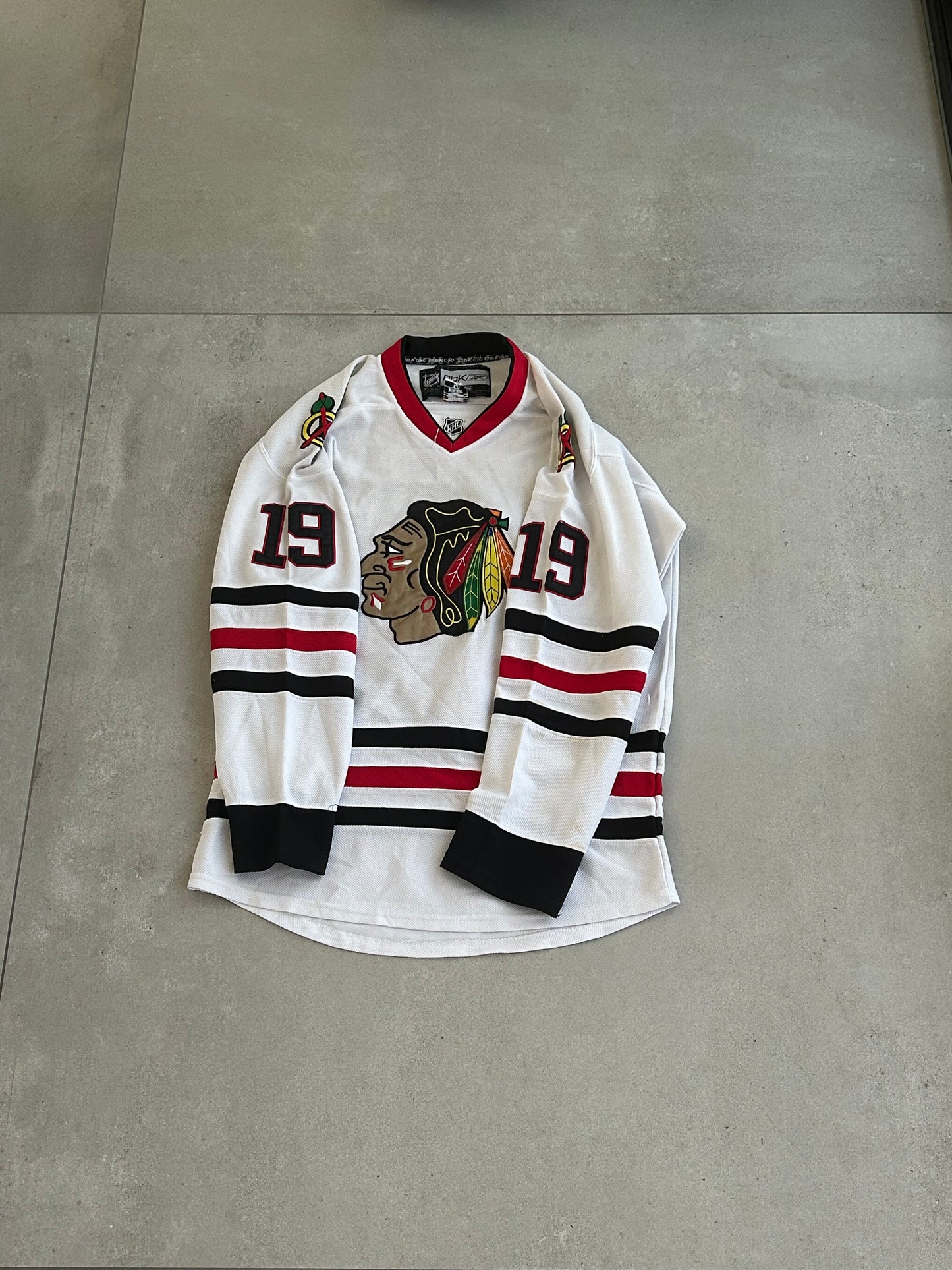 NHL Chicago Blackhawks Toews longsleeve jersey