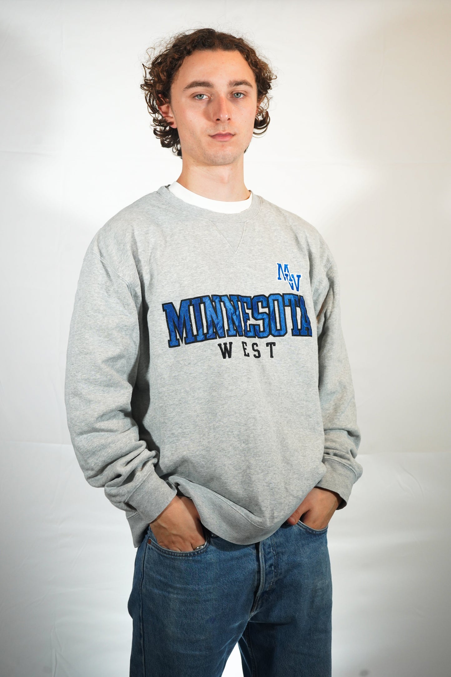 Vintage Minnesota West sweater (L)