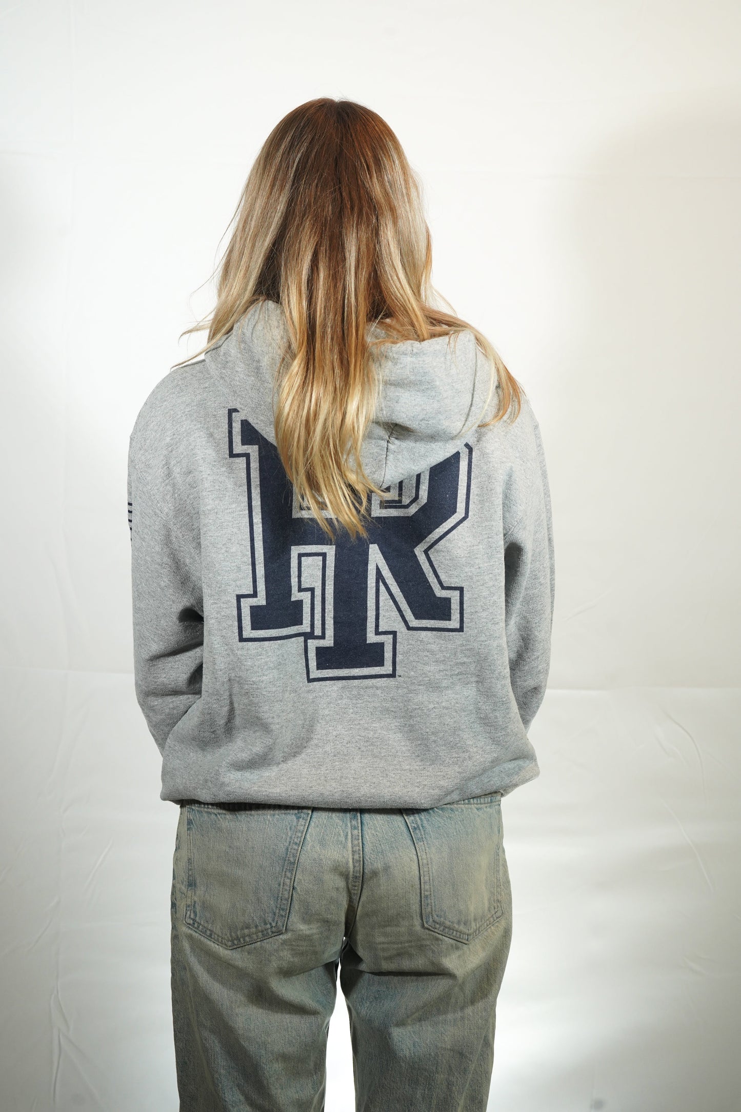 Vintage Rhode Island Hoodie (M)