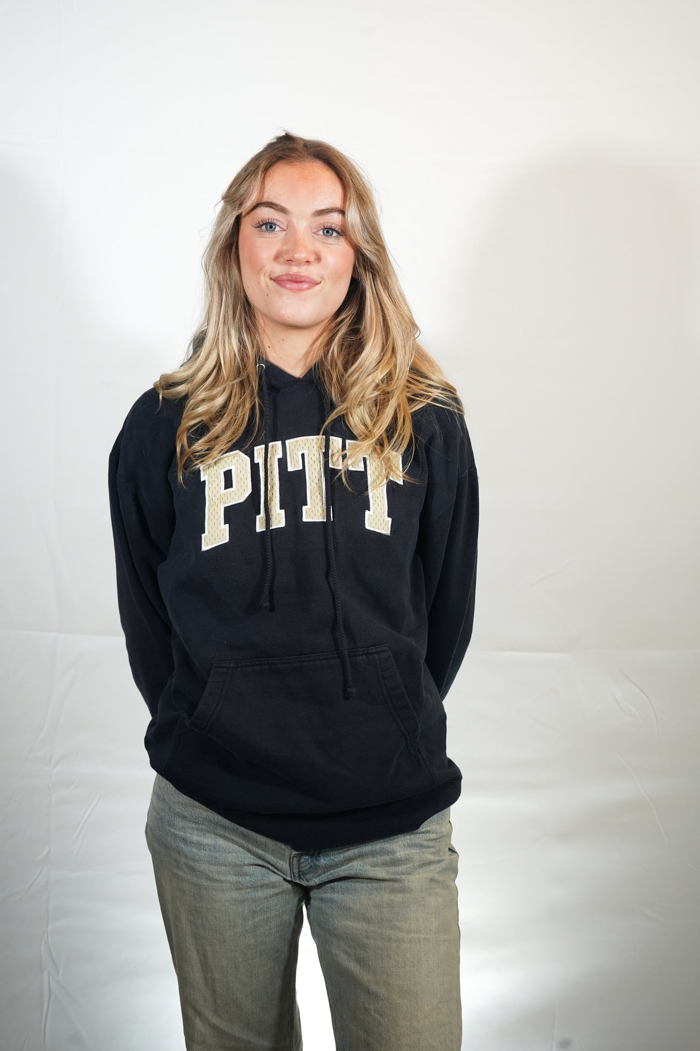 Vintage Pitt Panthers Hoodie (S)