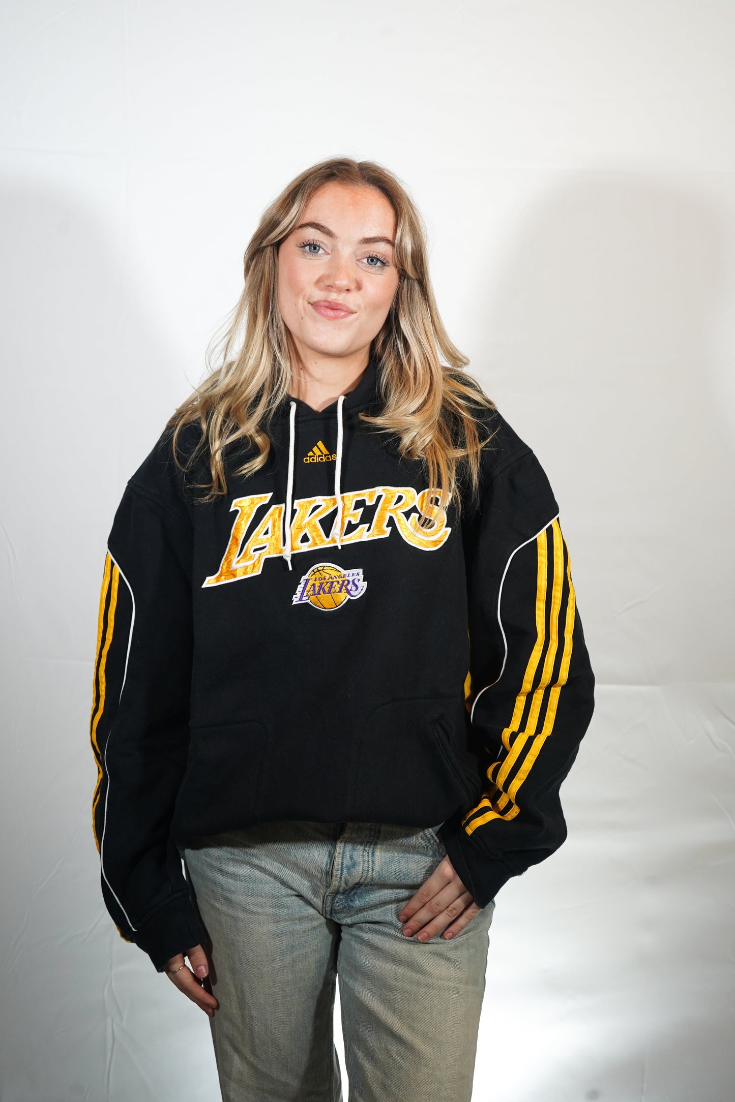 Vintage Lakers hoodie (M)