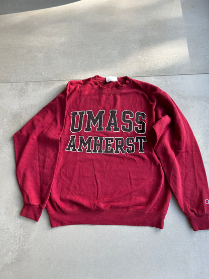 College sweatshirt UMASS Amherst